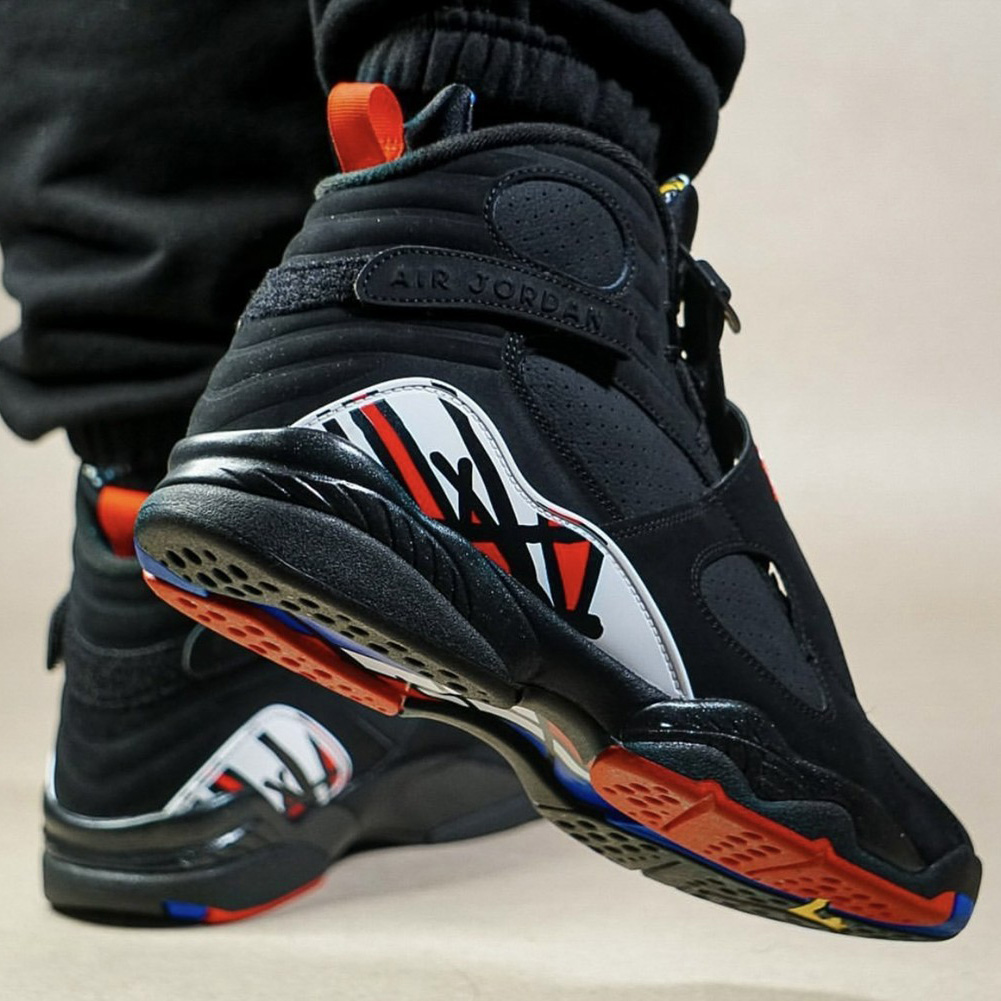 Air Jordan 8 “Playoffs” Sneakers     305381-062  - DopestKickz