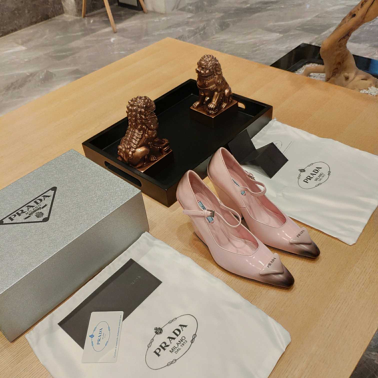 Prada Logo Toe Pumps - DopestKickz