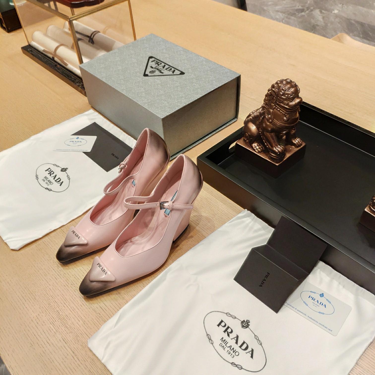 Prada Logo Toe Pumps - DopestKickz