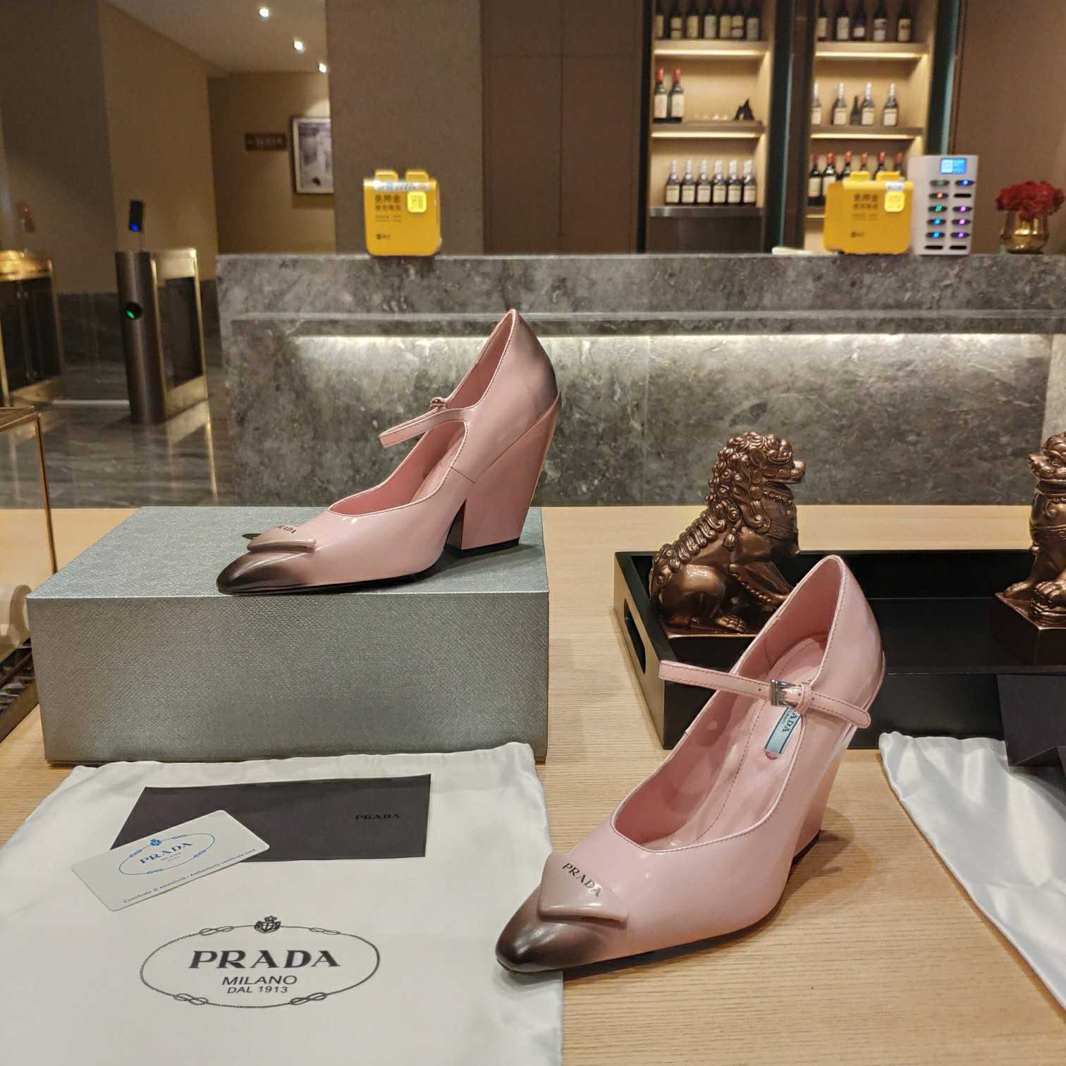 Prada Logo Toe Pumps - DopestKickz