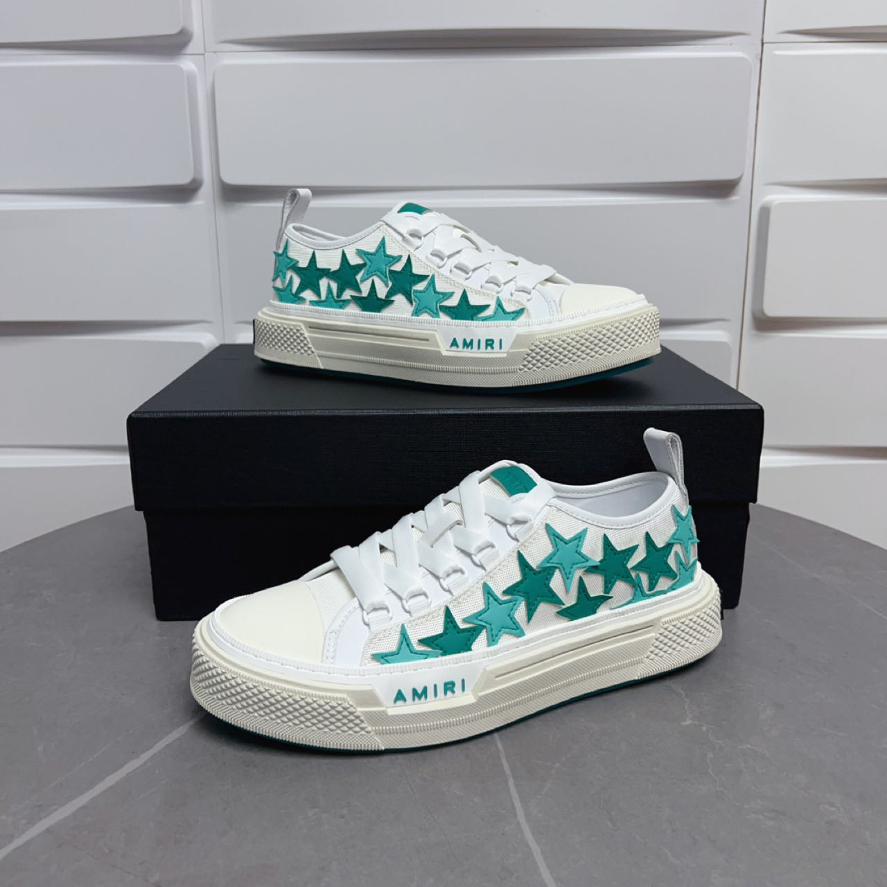 Amiri Stars Court Low Sneakers - DopestKickz
