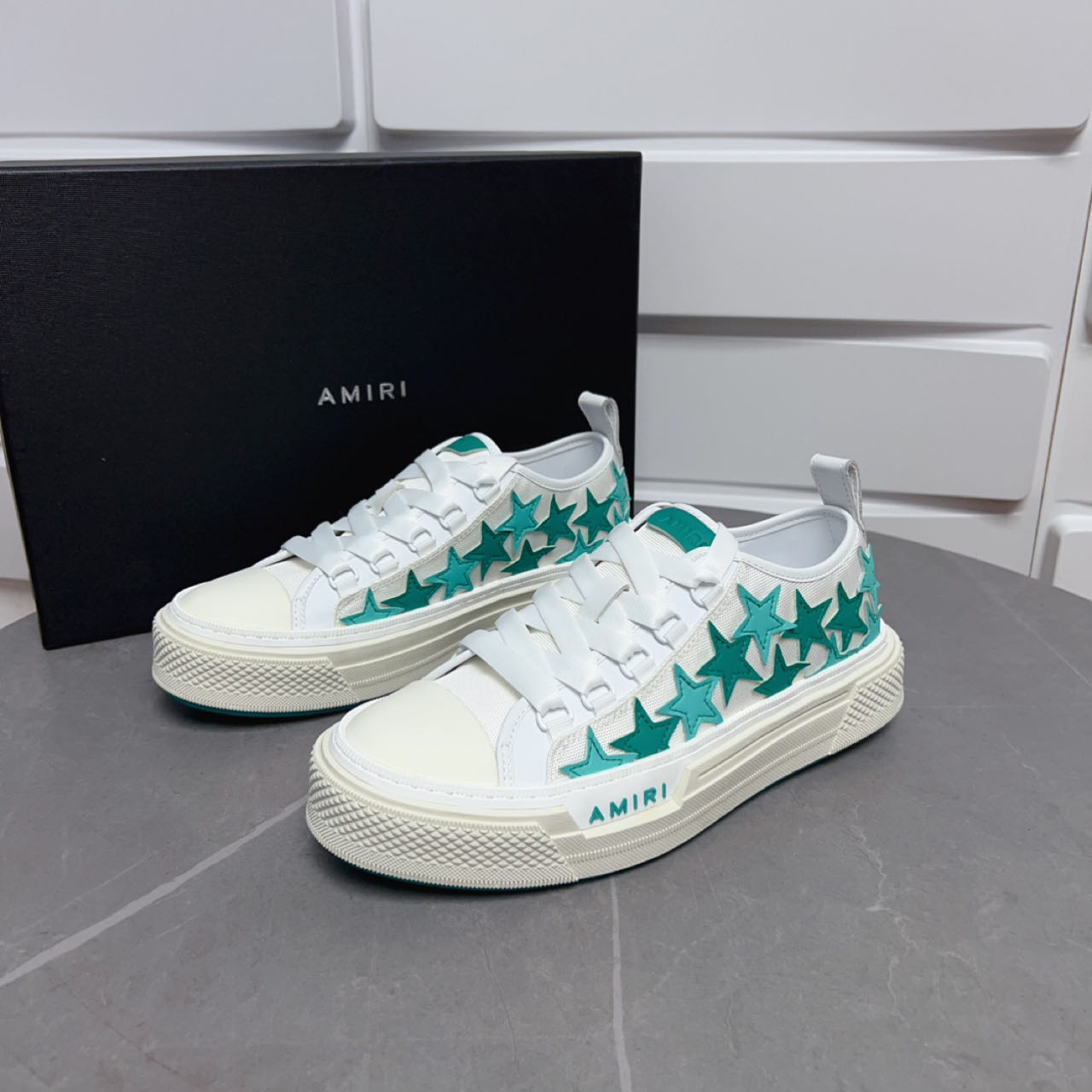 Amiri Stars Court Low Sneakers - DopestKickz