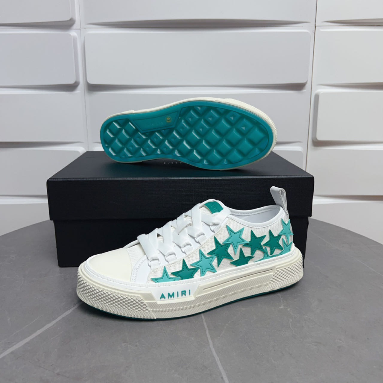 Amiri Stars Court Low Sneakers - DopestKickz