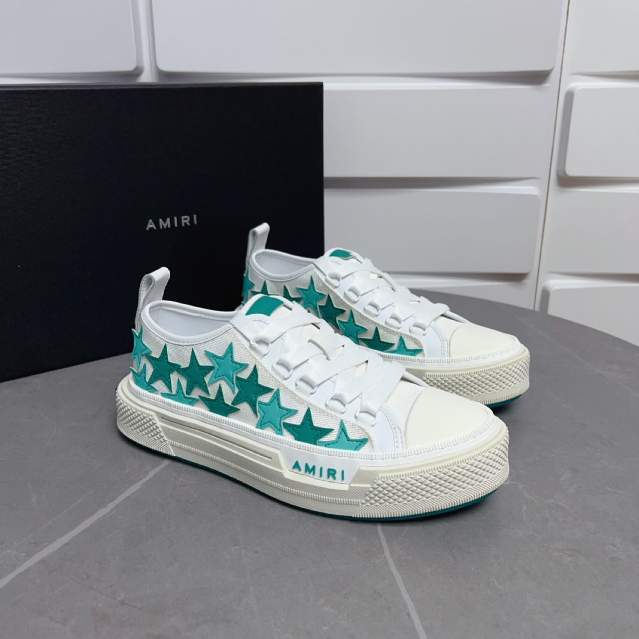 Amiri Stars Court Low Sneakers - DopestKickz