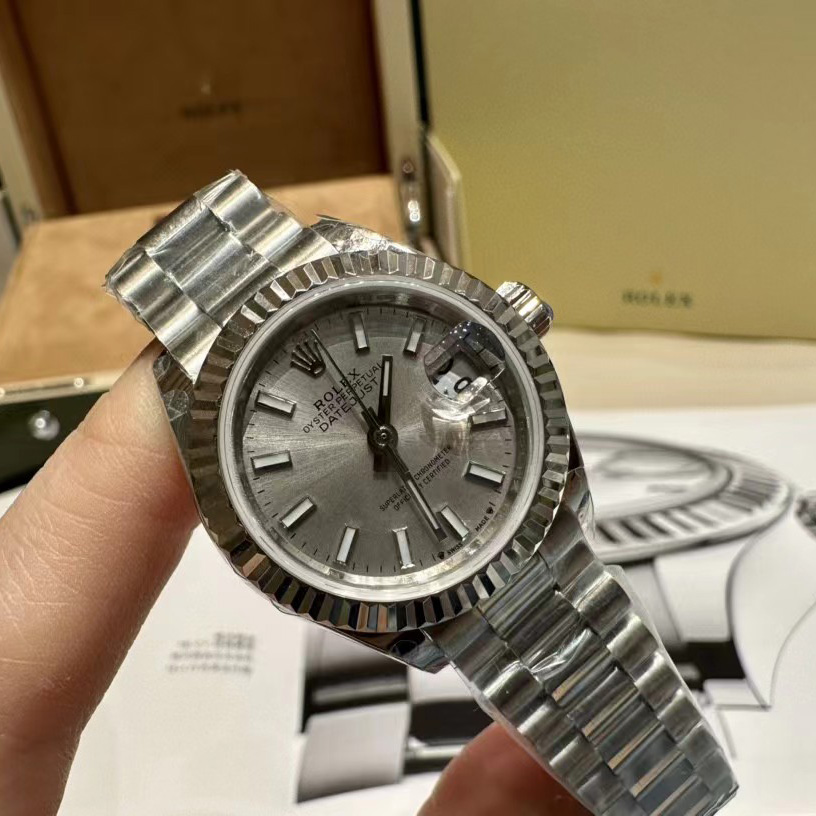 Rolex Date Just Watch    28mm - DopestKickz