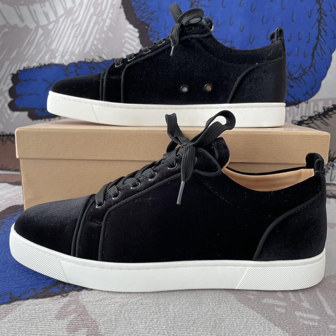 Christian Louboutin Low-Top Sneakers - DopestKickz