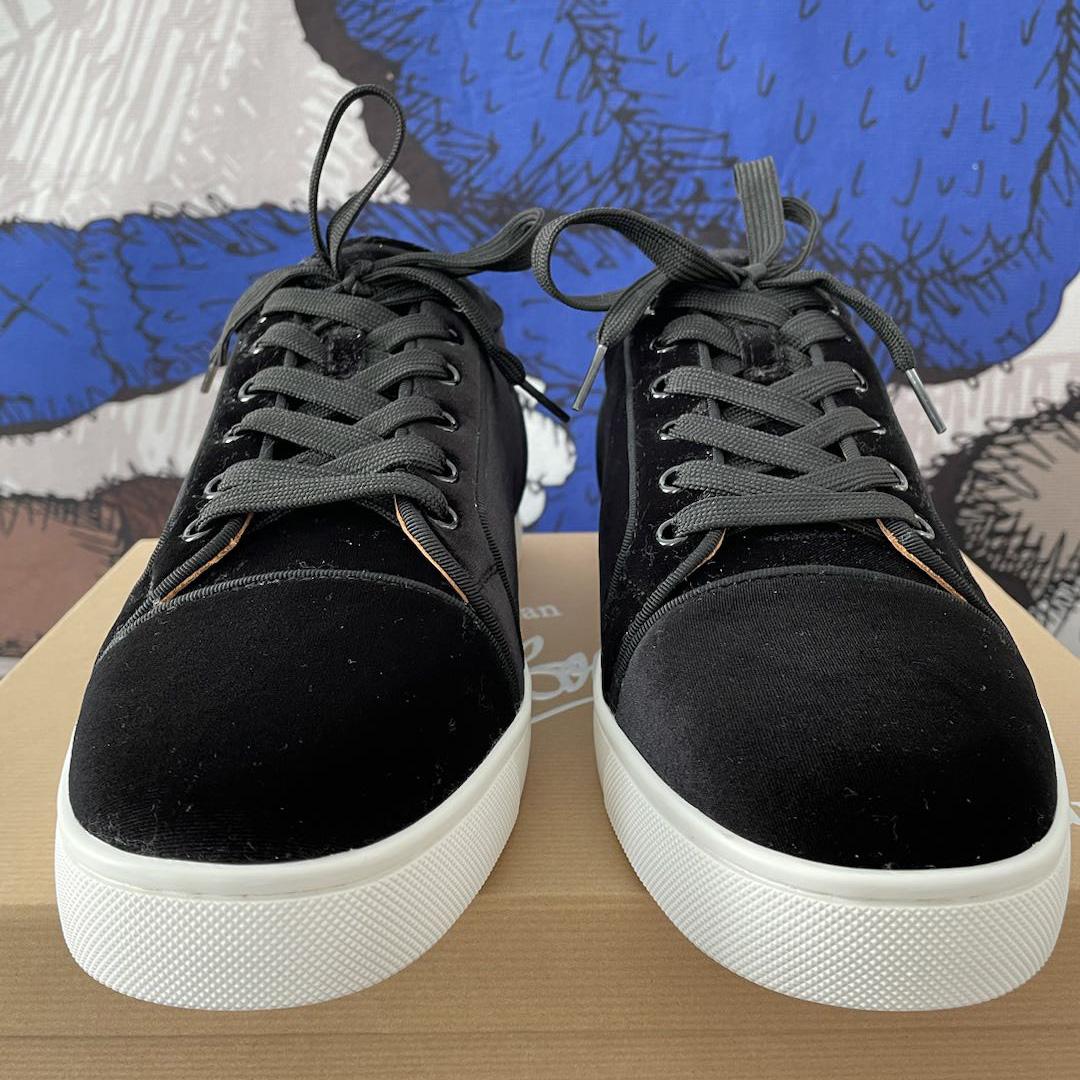 Christian Louboutin Low-Top Sneakers - DopestKickz