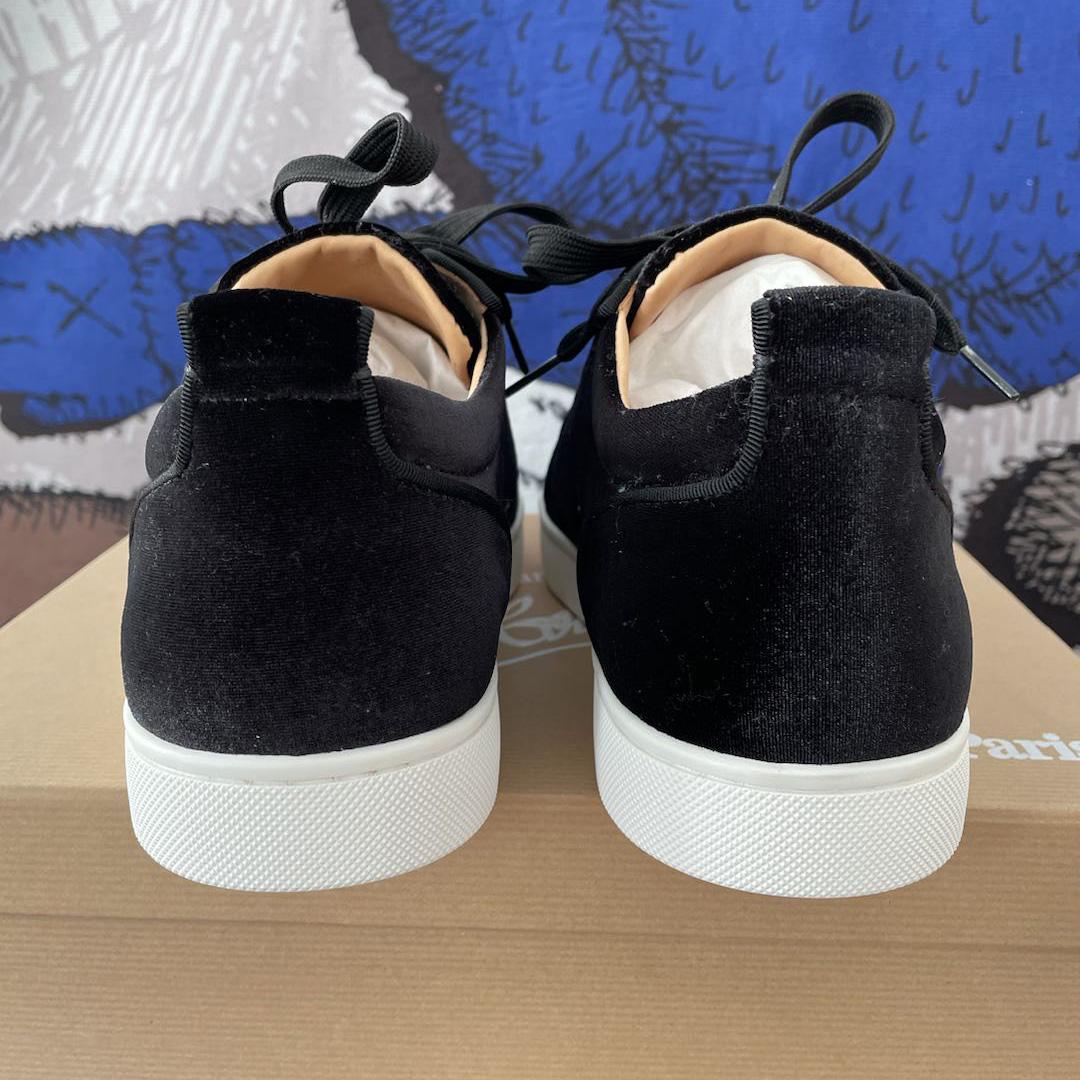 Christian Louboutin Low-Top Sneakers - DopestKickz