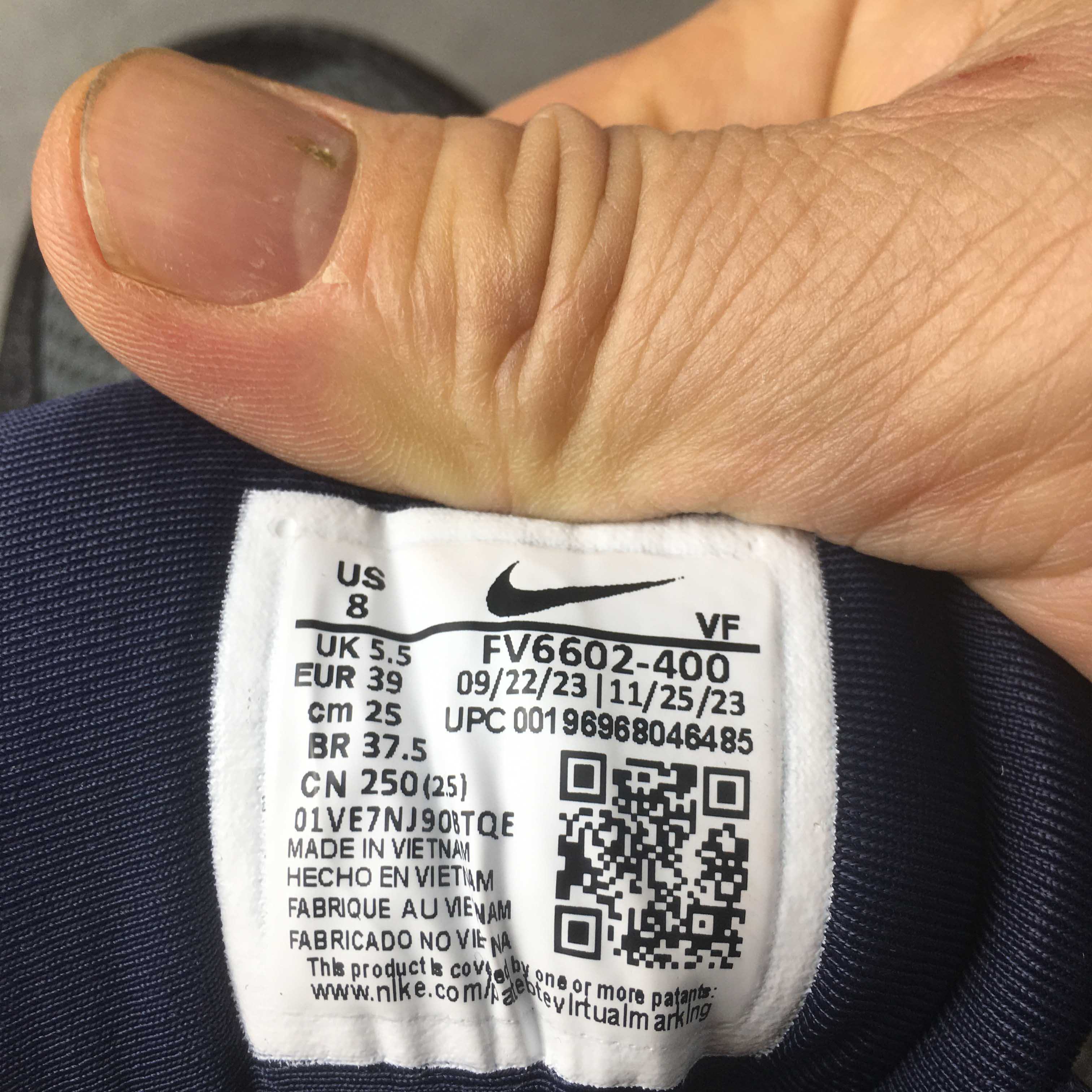 Nike V2K Runtekk  Sneaker            fd0736-400 - DopestKickz