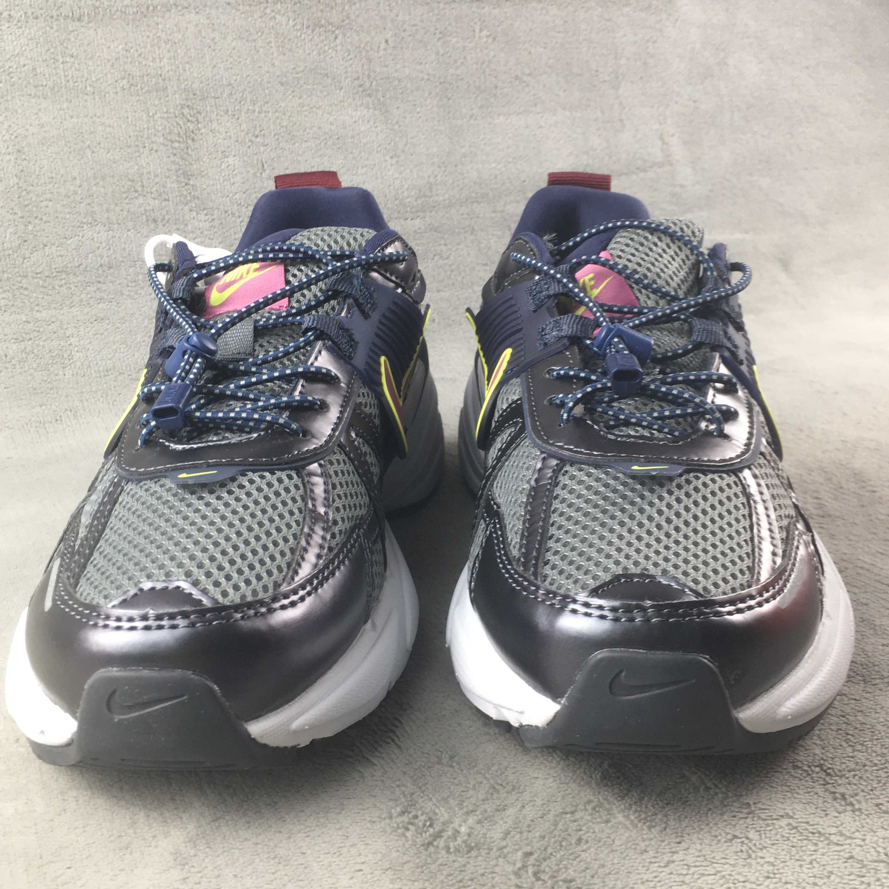 Nike V2K Runtekk  Sneaker            fd0736-400 - DopestKickz