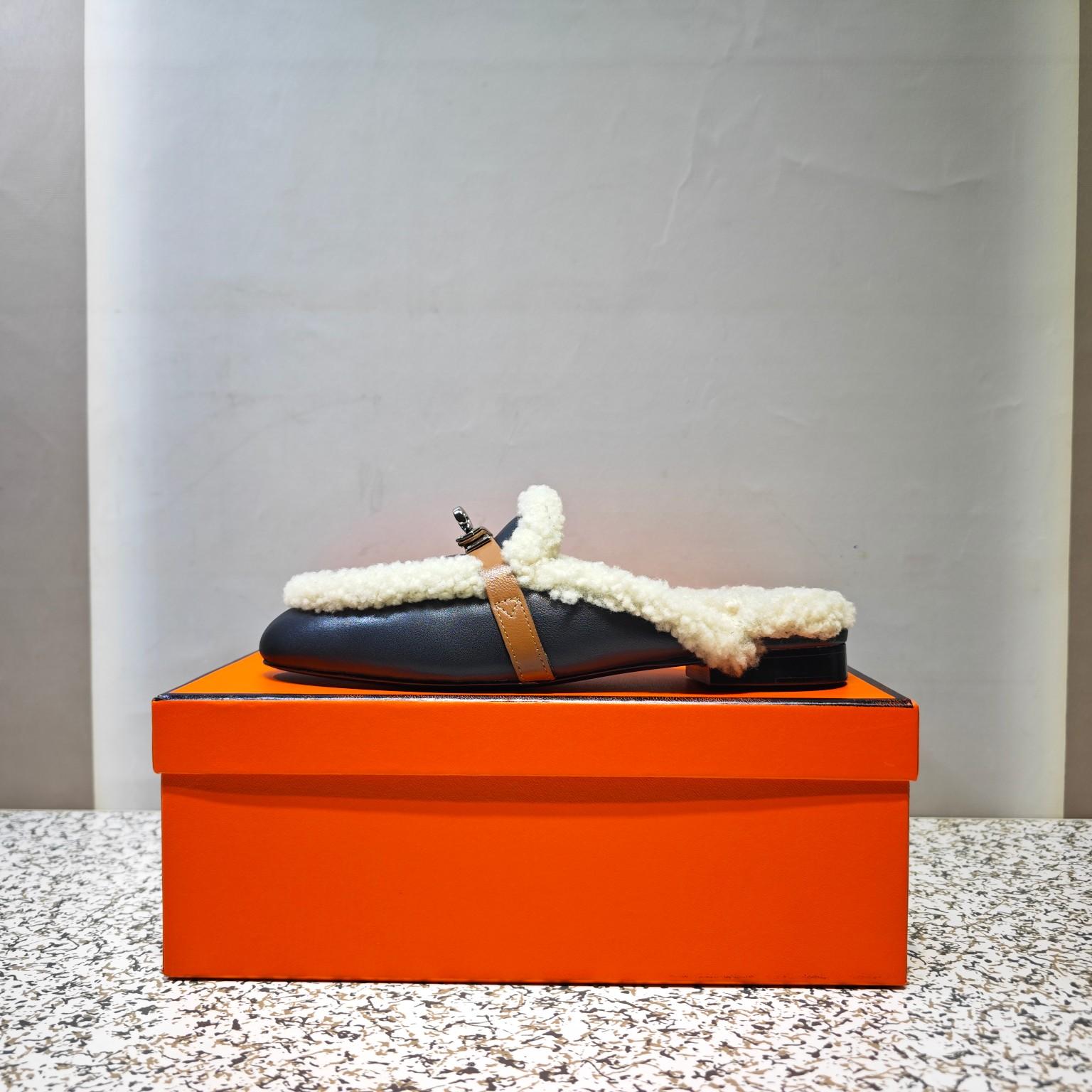 Hermes Oz Mule - DopestKickz