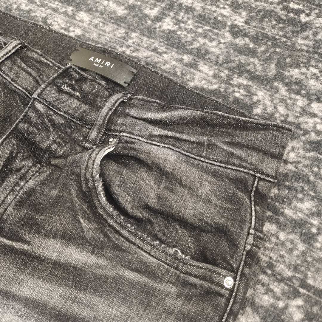 Amiri Slim Fit Jeans    650 - DopestKickz