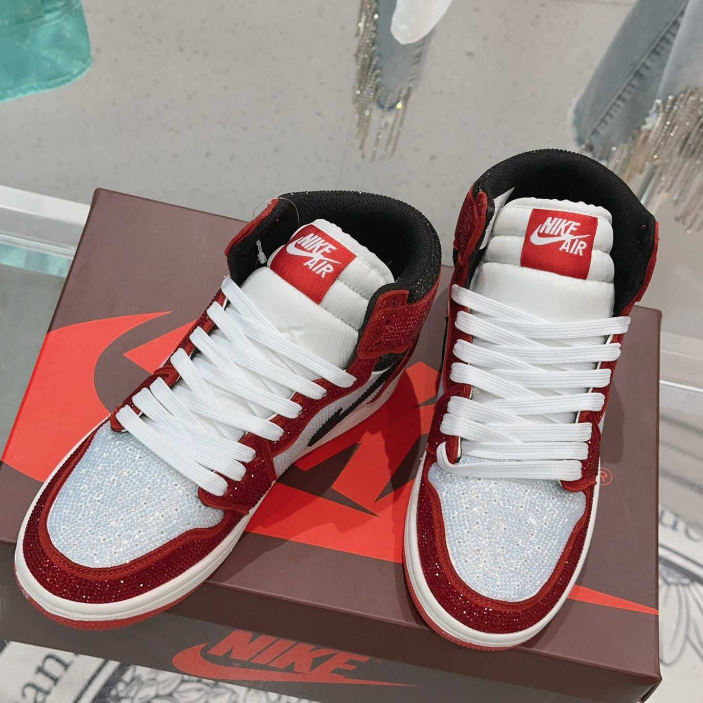 Air Jordan 1 Sneaker    - DopestKickz