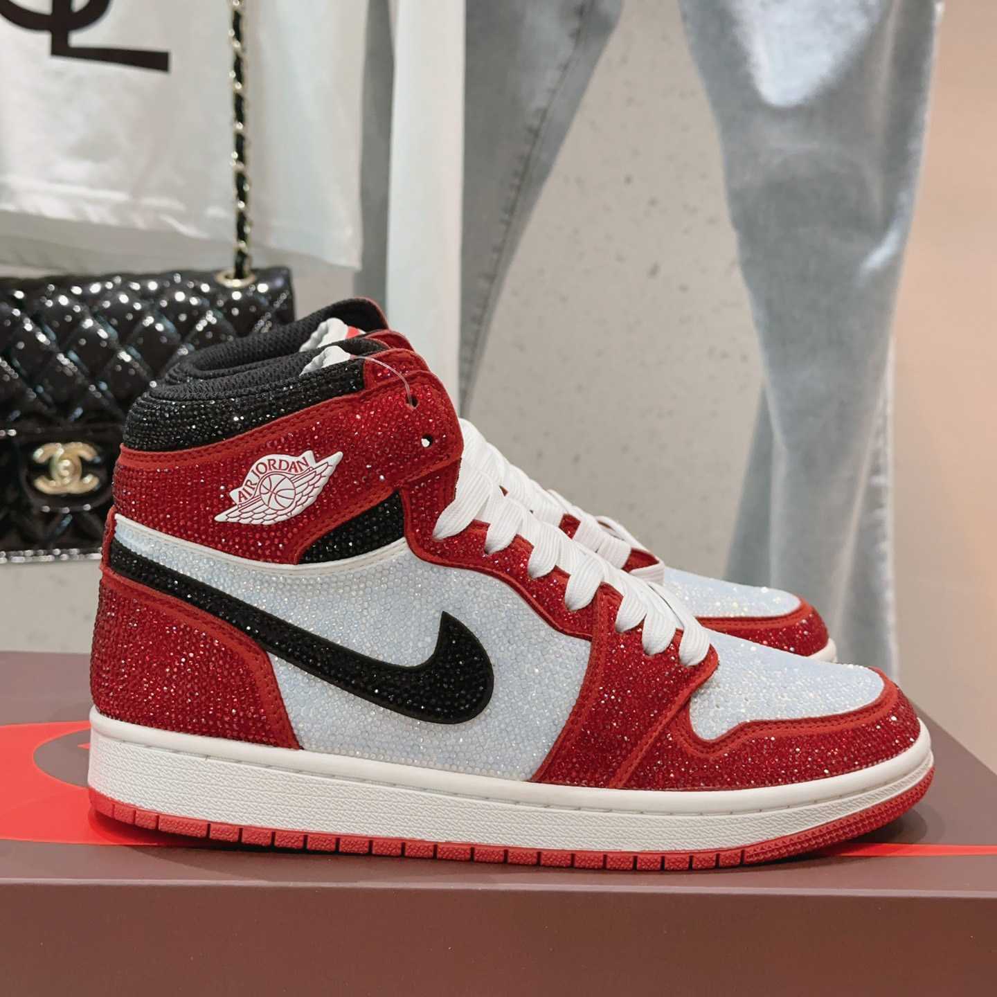 Air Jordan 1 Sneaker    - DopestKickz