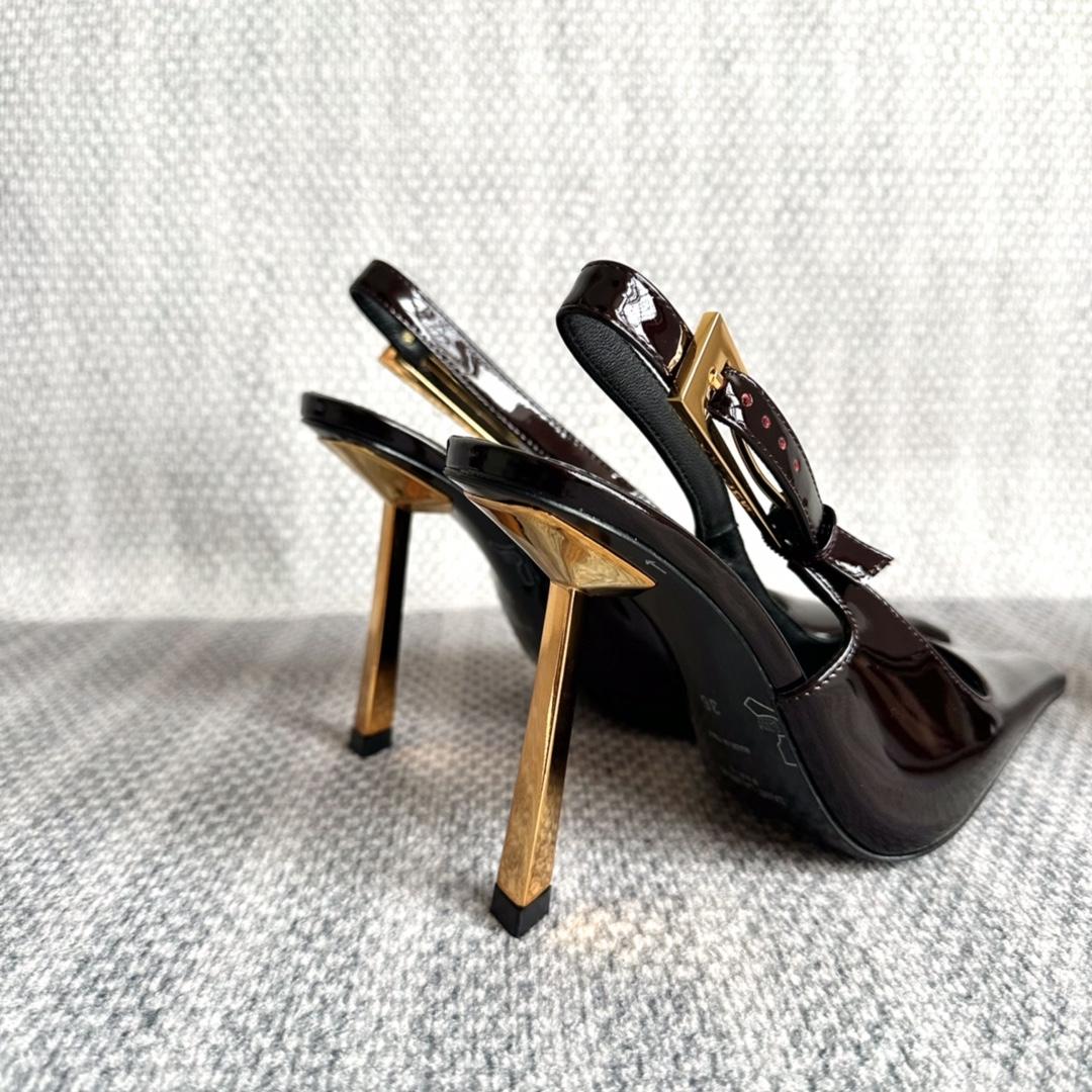 Saint Laurent Lee Slingback Pumps In Patent Leather - DopestKickz