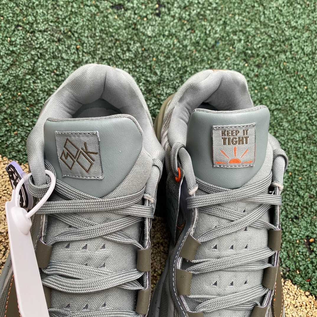 Nike GT CUT 2 Devin Booker PE Sneaker      DJ6013 - DopestKickz