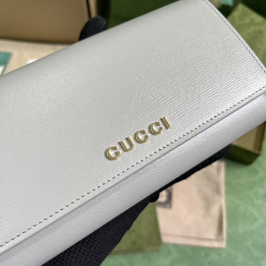 Gucci Continental Wallet With Gucci Script - DopestKickz