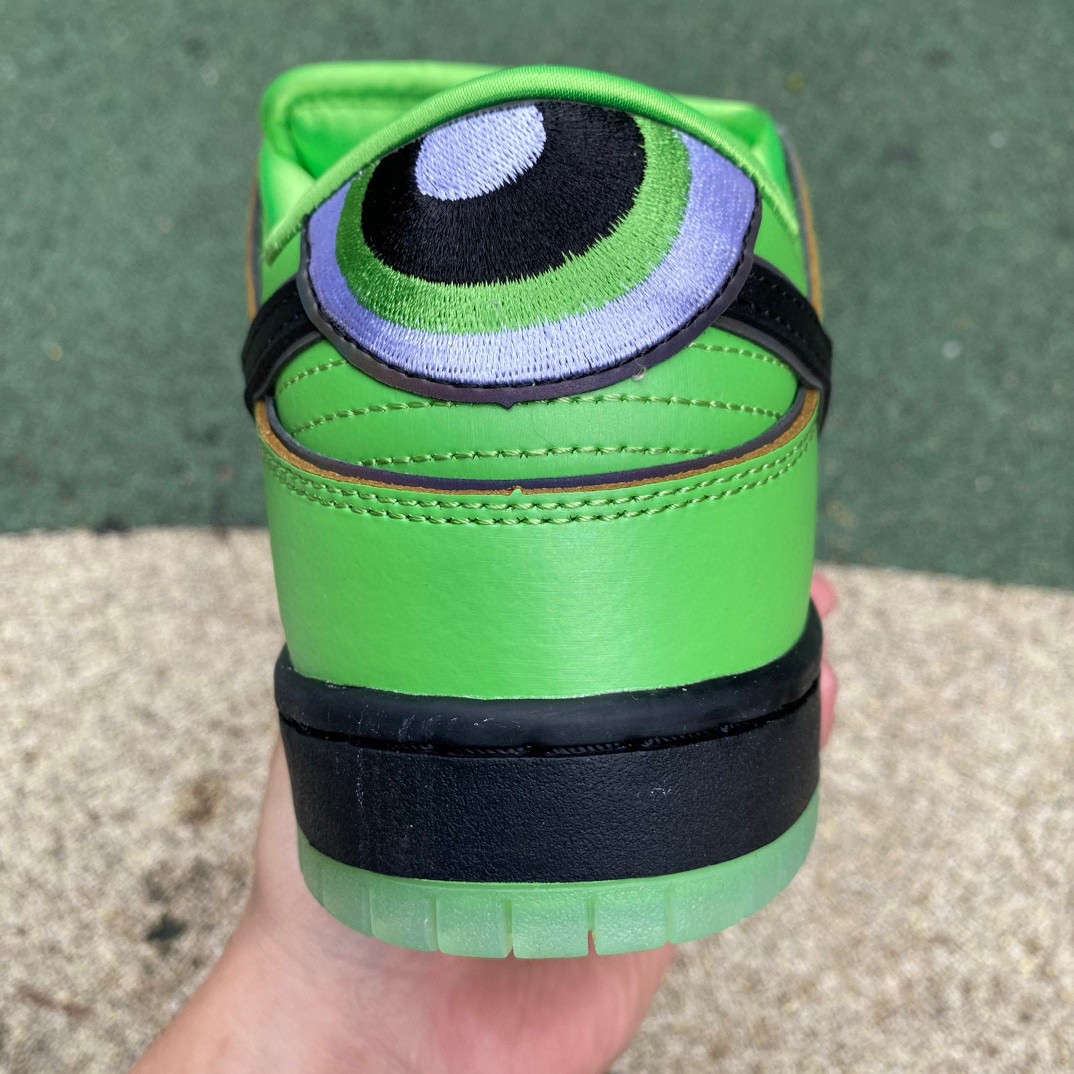 The Powerpuff Girls x Nike SB Dunk Low “Buttercup”Sneaker    FZ8319 300 - DopestKickz