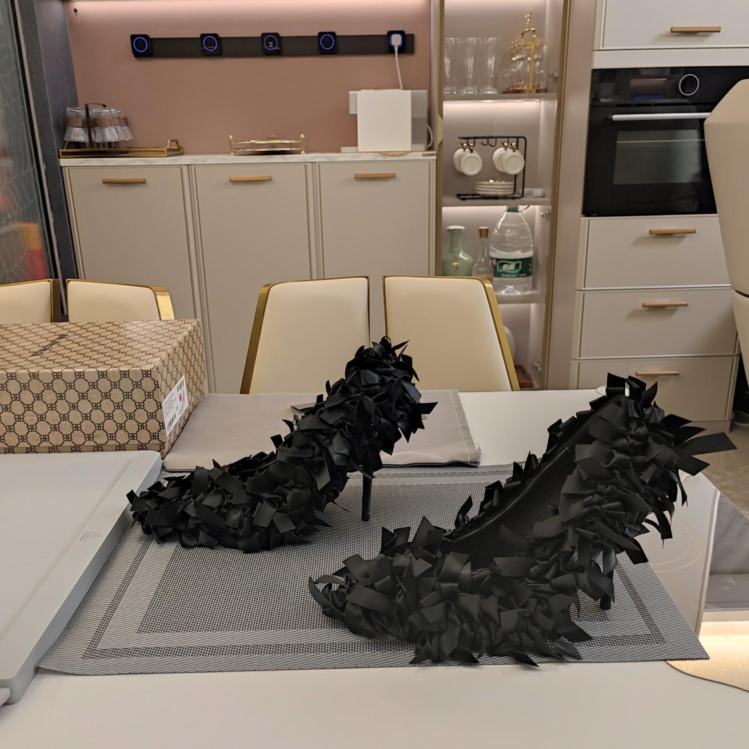 Balenciaga Marie-Antoinette 110mm Pump In Black  - DopestKickz