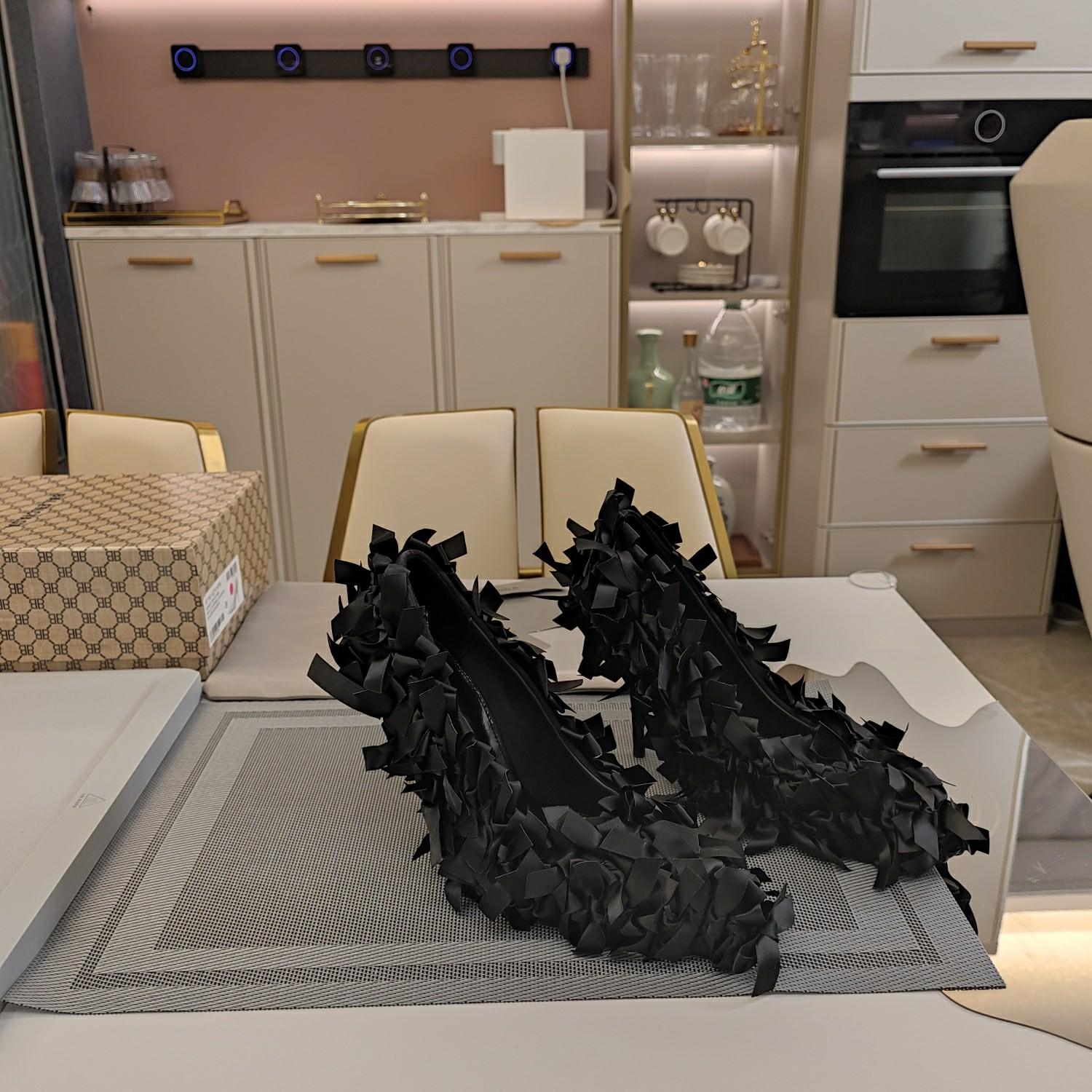 Balenciaga Marie-Antoinette 110mm Pump In Black  - DopestKickz