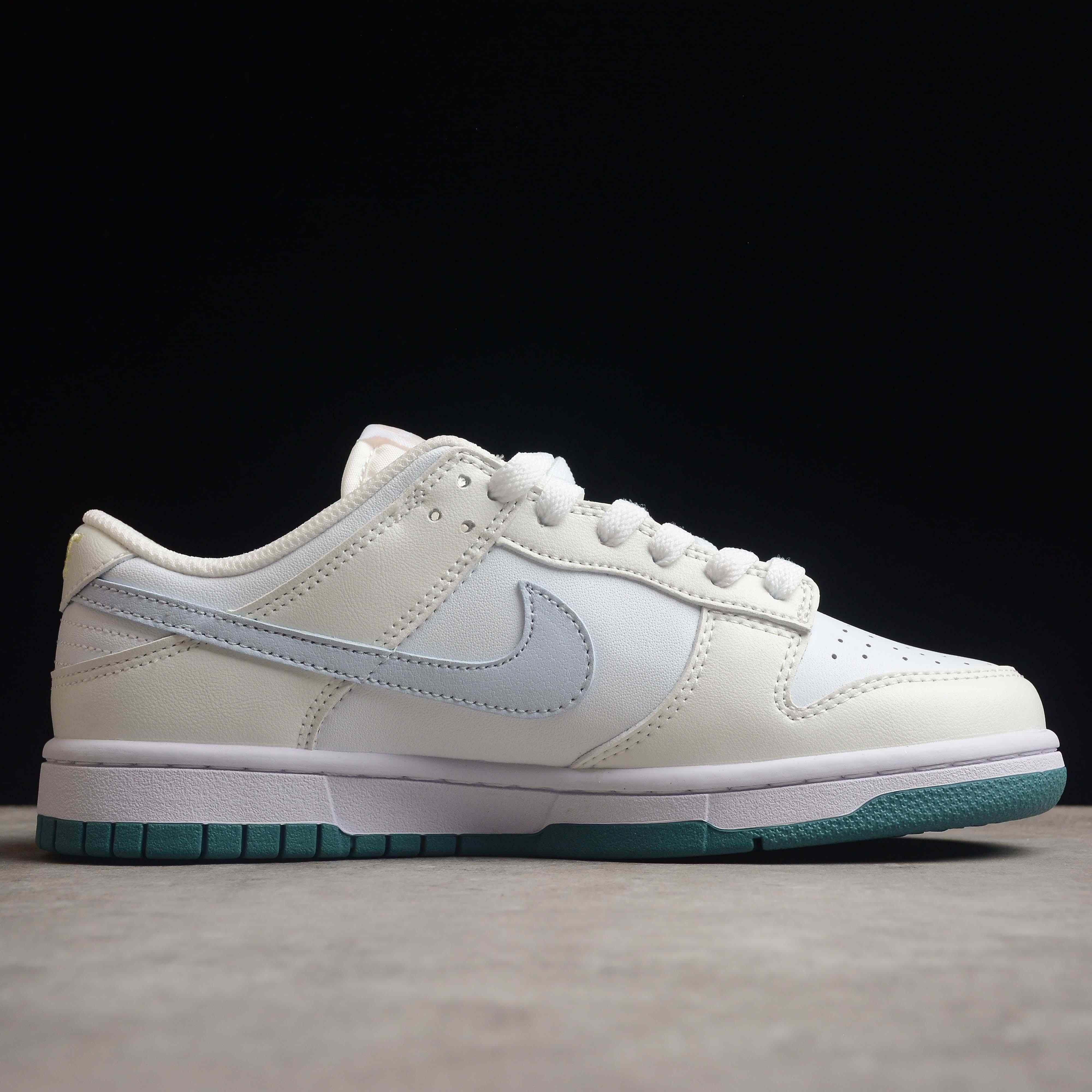 Nike Dunk Low Sneaker     FD9911-10113 - DopestKickz