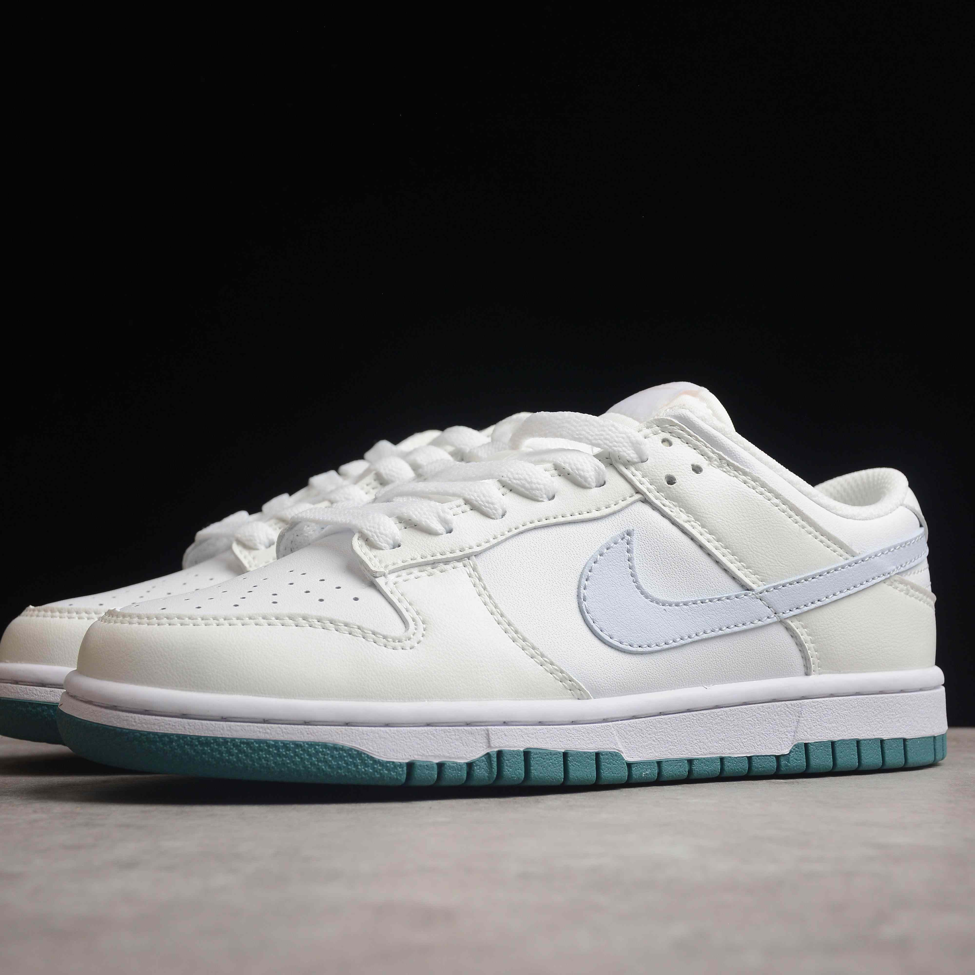 Nike Dunk Low Sneaker     FD9911-10113 - DopestKickz