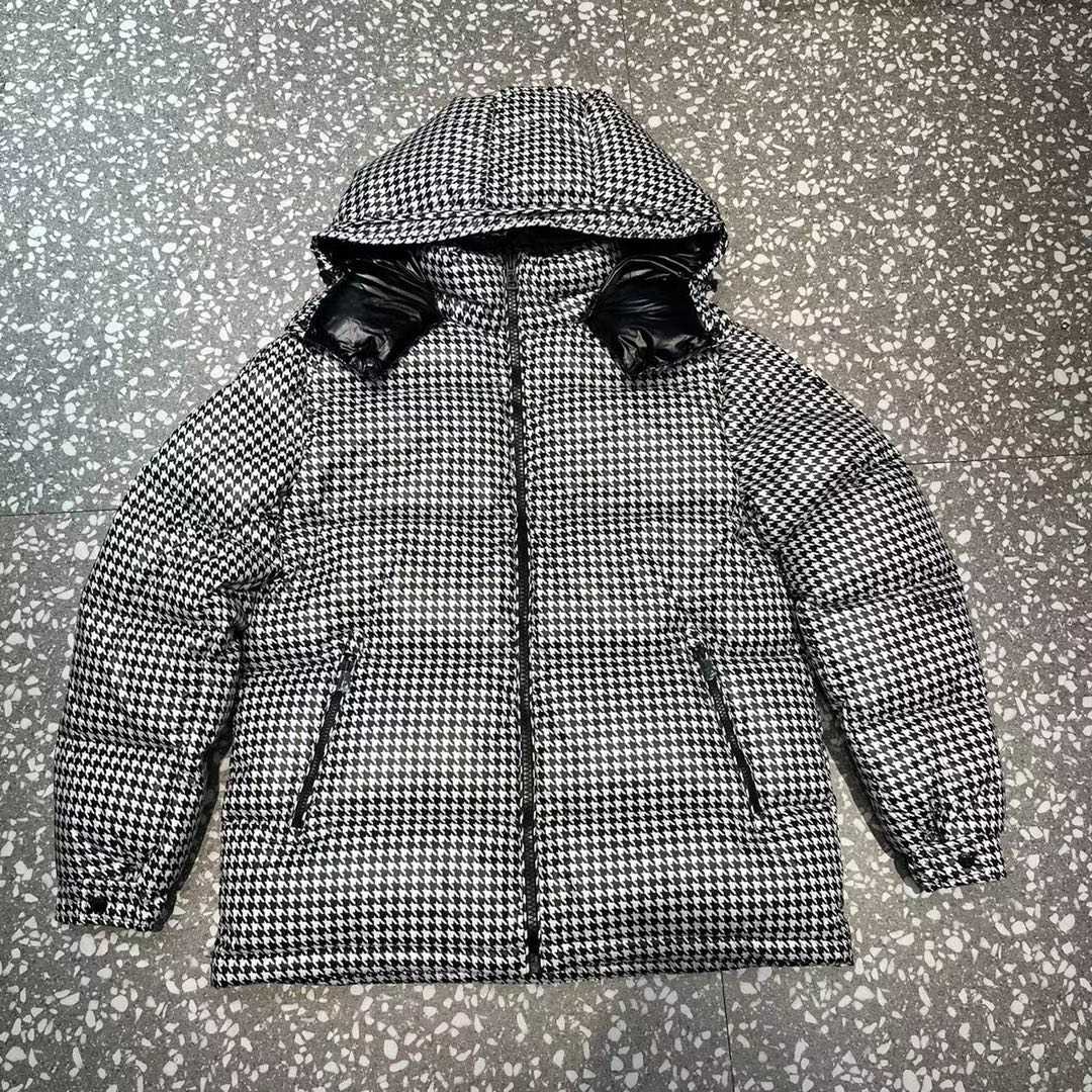 Moncler Socotrine Short Down Jacket - DopestKickz