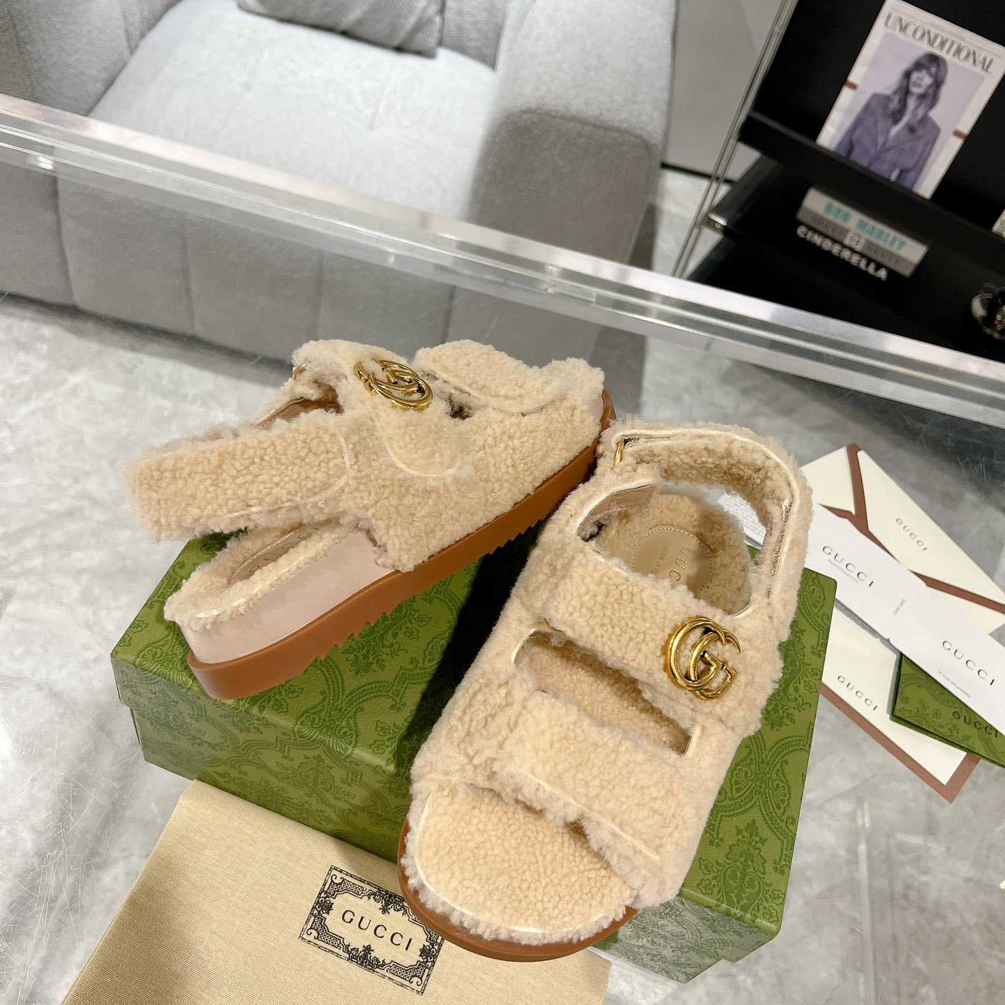 Gucci Women's Double G Sandals - DopestKickz