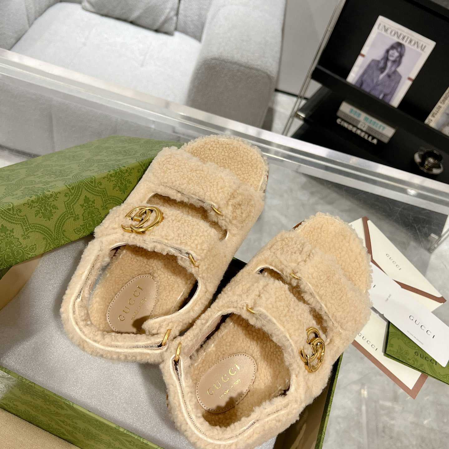 Gucci Women's Double G Sandals - DopestKickz