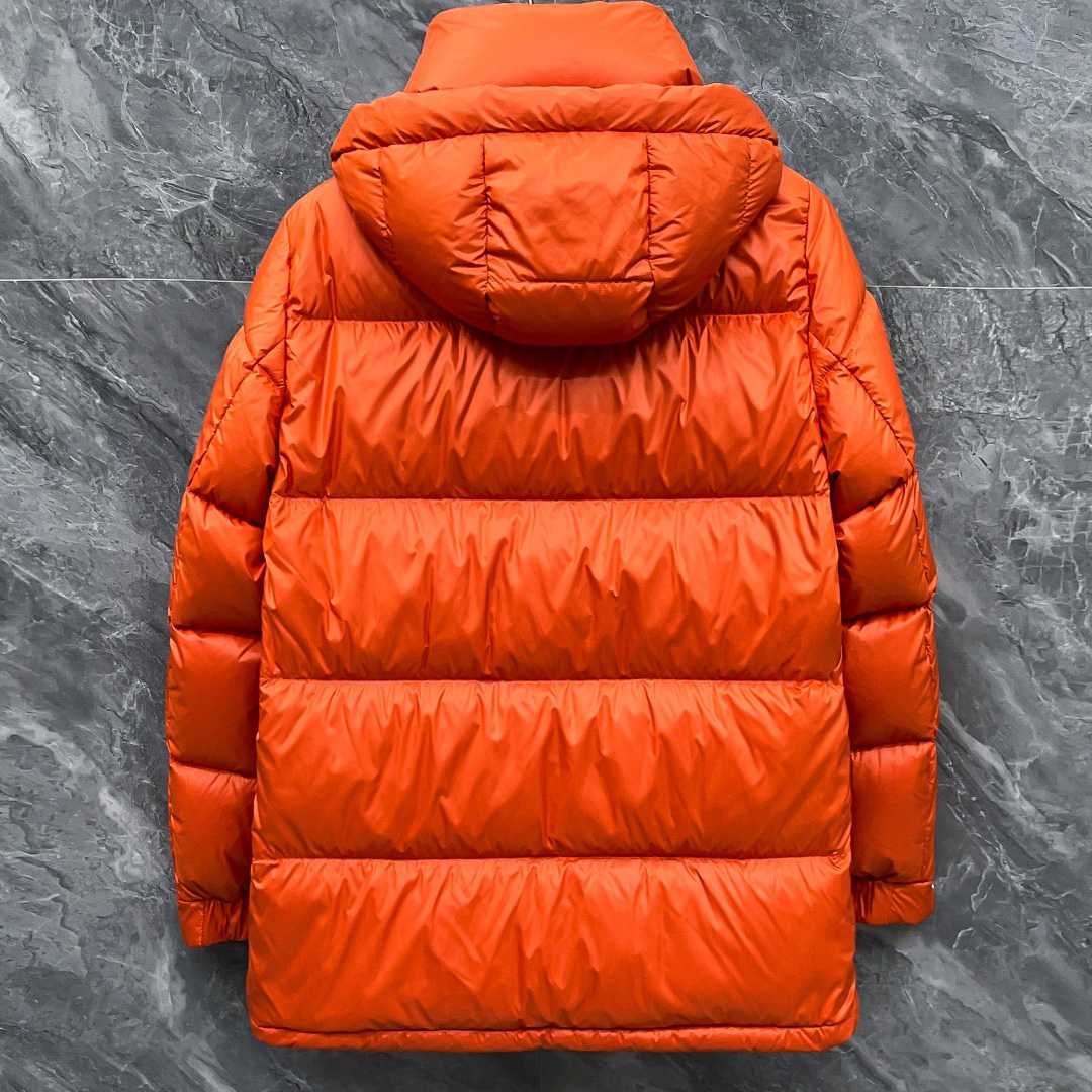 Valenti VLTN Padded Jacket - DopestKickz