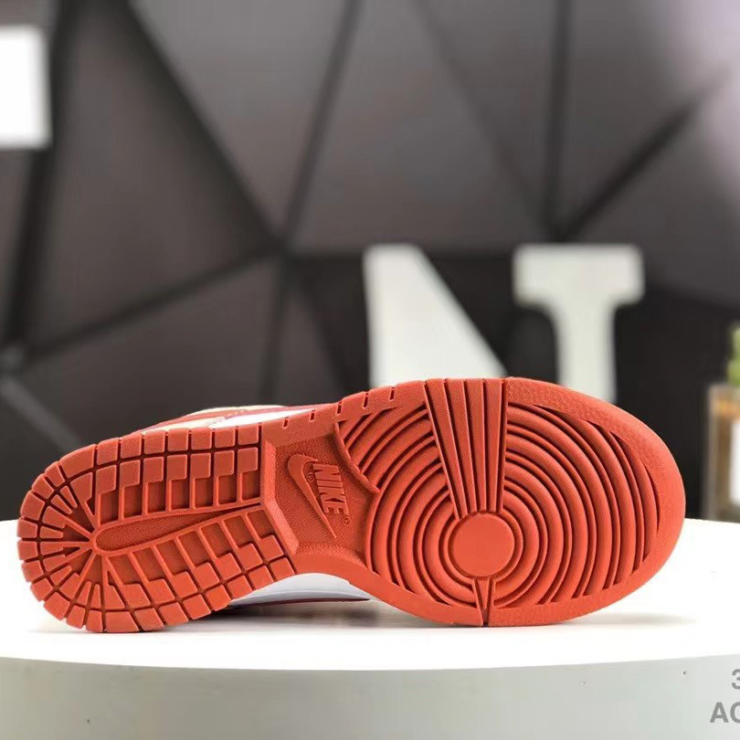 Nike Dunk Low  Sneakers     FQ8876-618 - DopestKickz