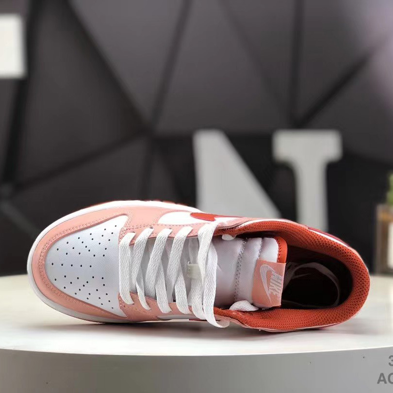 Nike Dunk Low  Sneakers     FQ8876-618 - DopestKickz