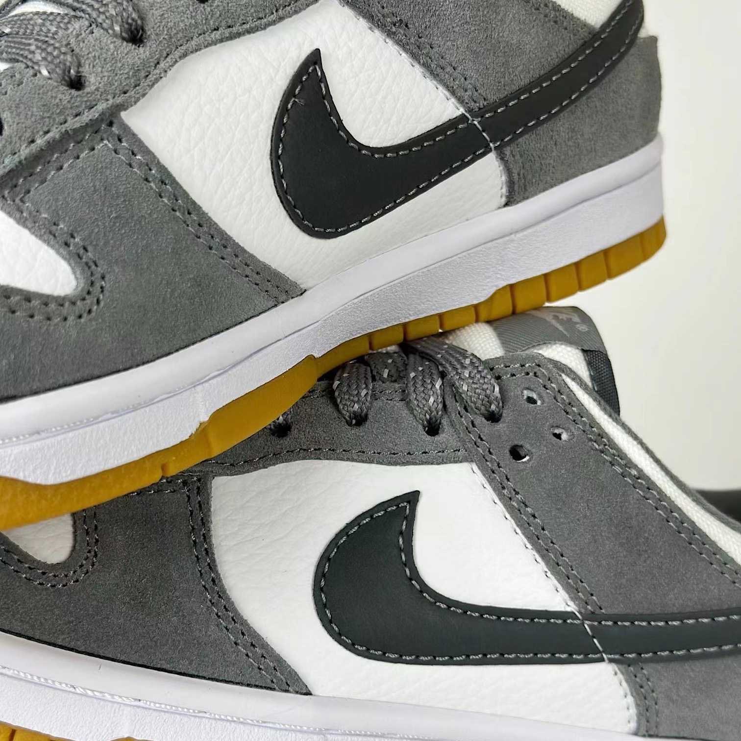 Nike SB Dunk Low”Smoke Grey/Gum“ Sneakers    FV0389-100 - DopestKickz