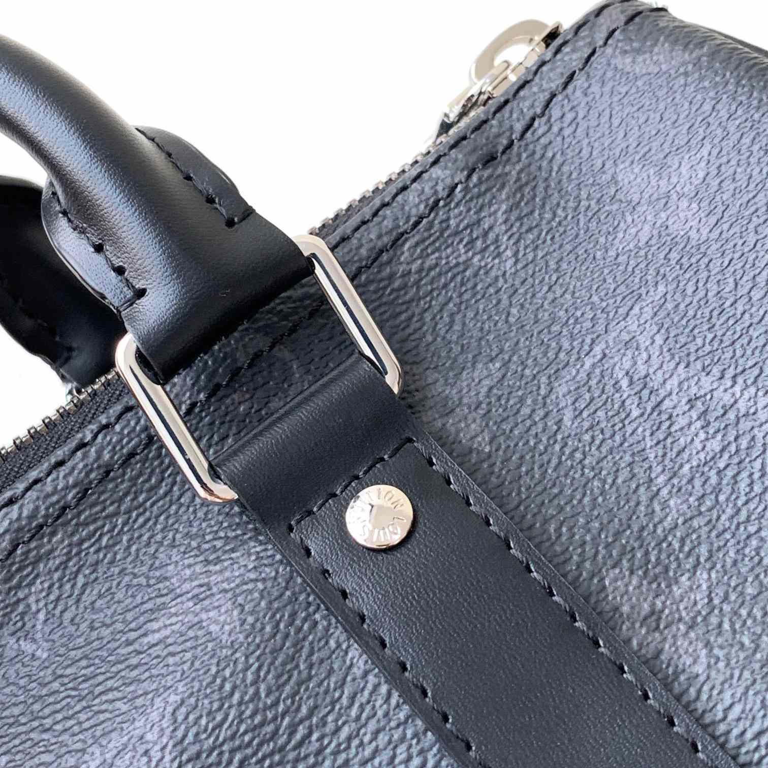 Louis Vuitton Keepall Bandoulière 25    M46271 - DopestKickz