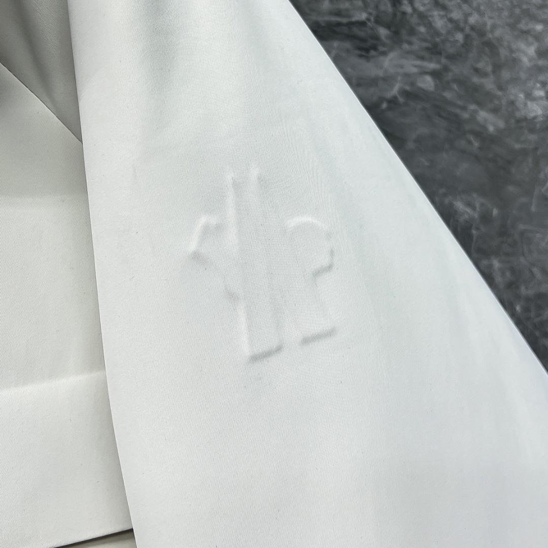 Moncler Short Down Jacket - DopestKickz