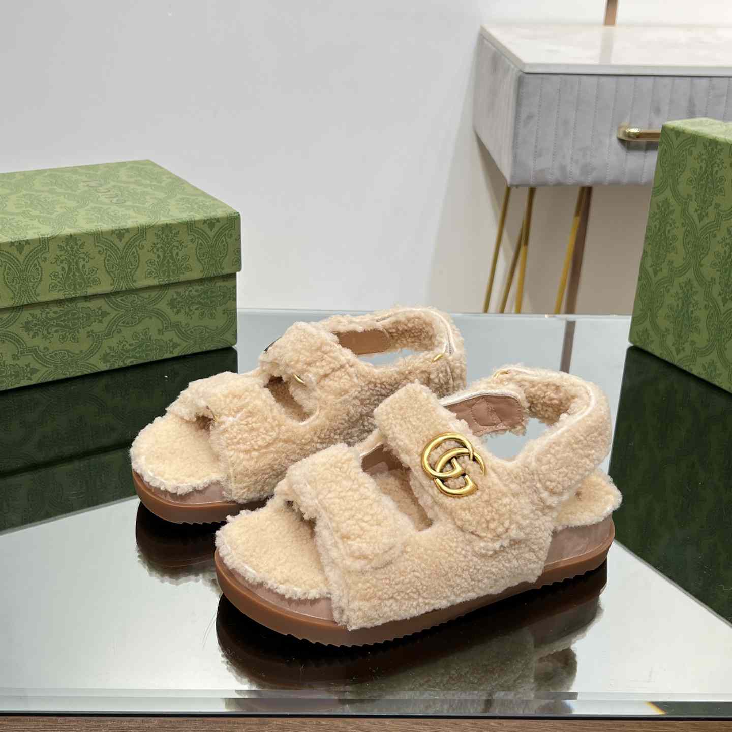 Gucci Women's Double G Sandals - DopestKickz