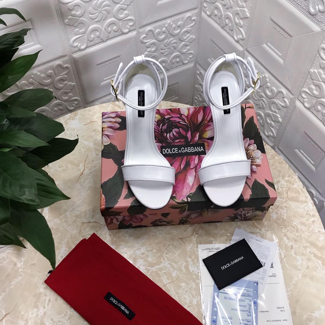 Dolce & Gabbana Nappa Leather Sandals With Baroque DG Detail - DopestKickz