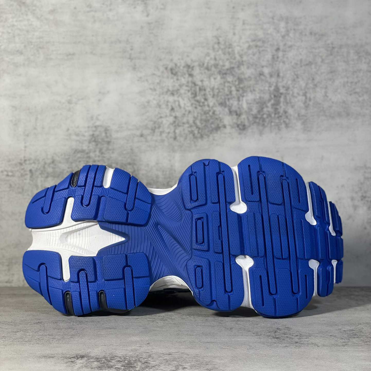 Balenciaga Cargo Sneaker In Grey,White And Blue  - DopestKickz