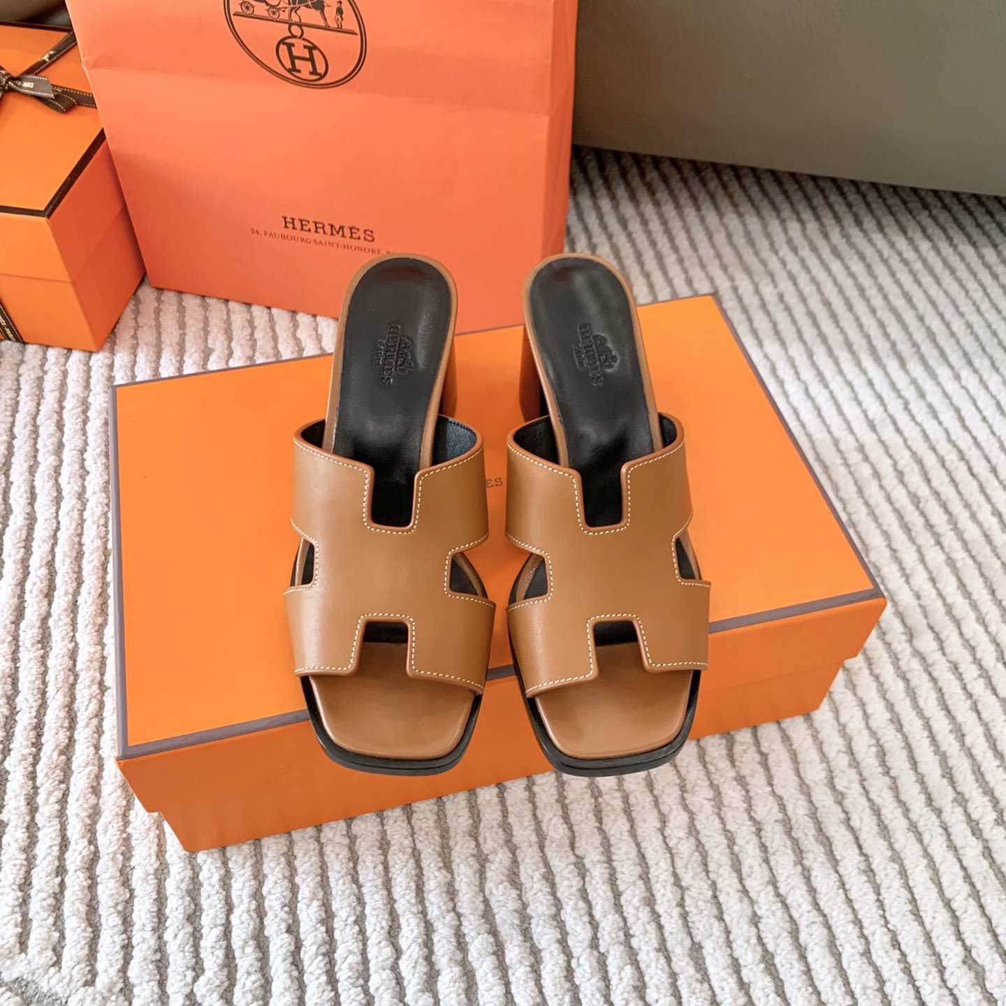 Hermes Oran Sandal - DopestKickz