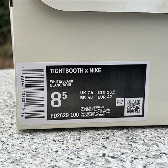 Tightbooth x Nike SB Dunk Low Sneaker      FD2629-100 - DopestKickz