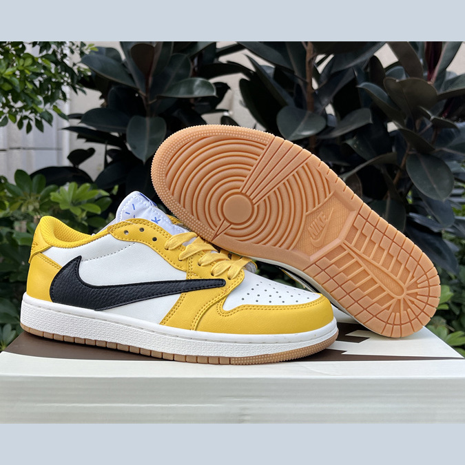 Travis Scott x Air Jordan 1 Low “Canary”  Sneaker   DZ4137-700 - DopestKickz