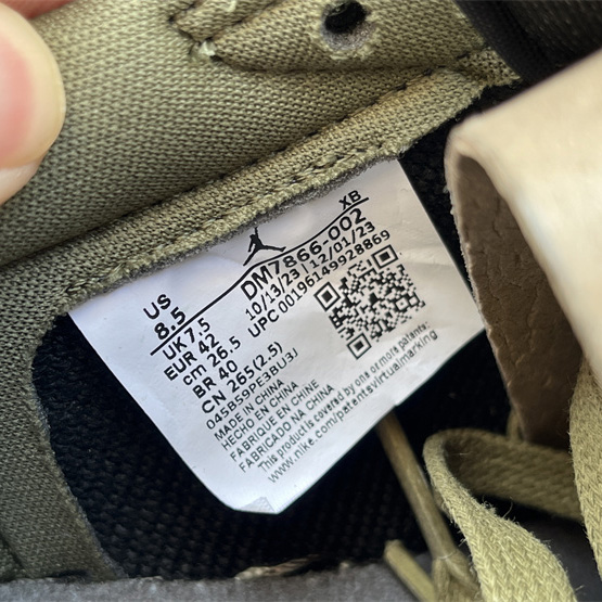 Travis Scott x Air Jordan 1 Low OG Sneaker      DM7866-002 - DopestKickz