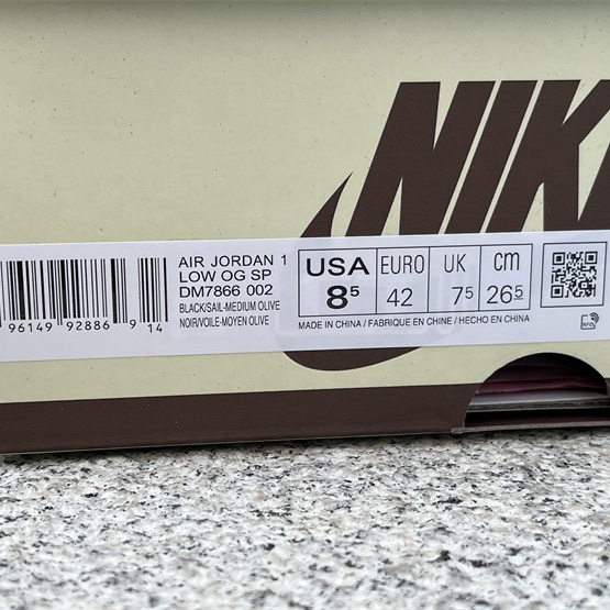 Travis Scott x Air Jordan 1 Low OG Sneaker      DM7866-002 - DopestKickz