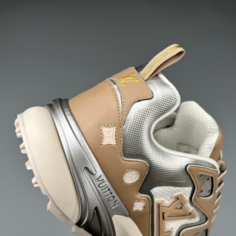 Louis Vuitton Runner Tatic Sneaker(Upon UK Size)     - DopestKickz