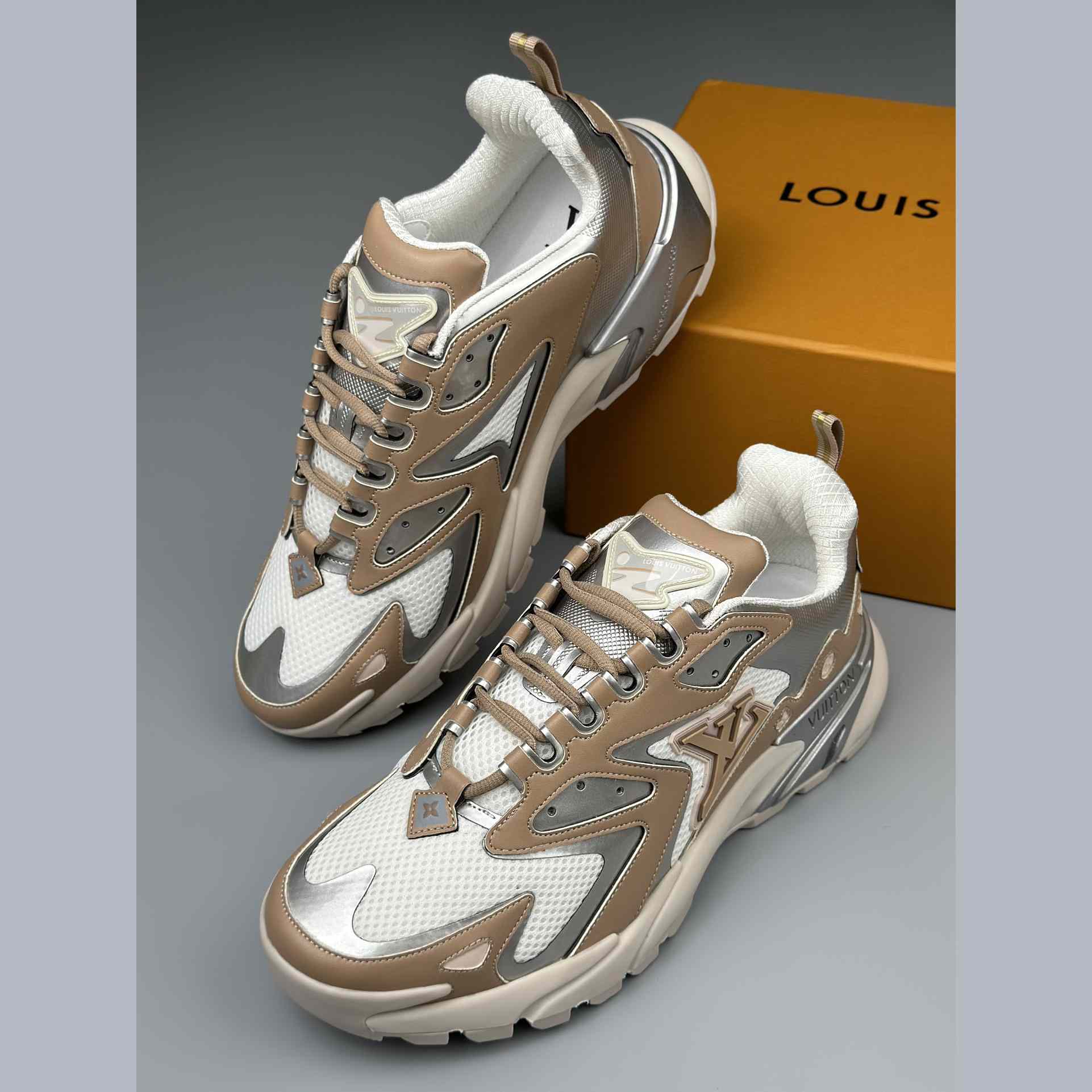 Louis Vuitton Runner Tatic Sneaker(Upon UK Size)     - DopestKickz