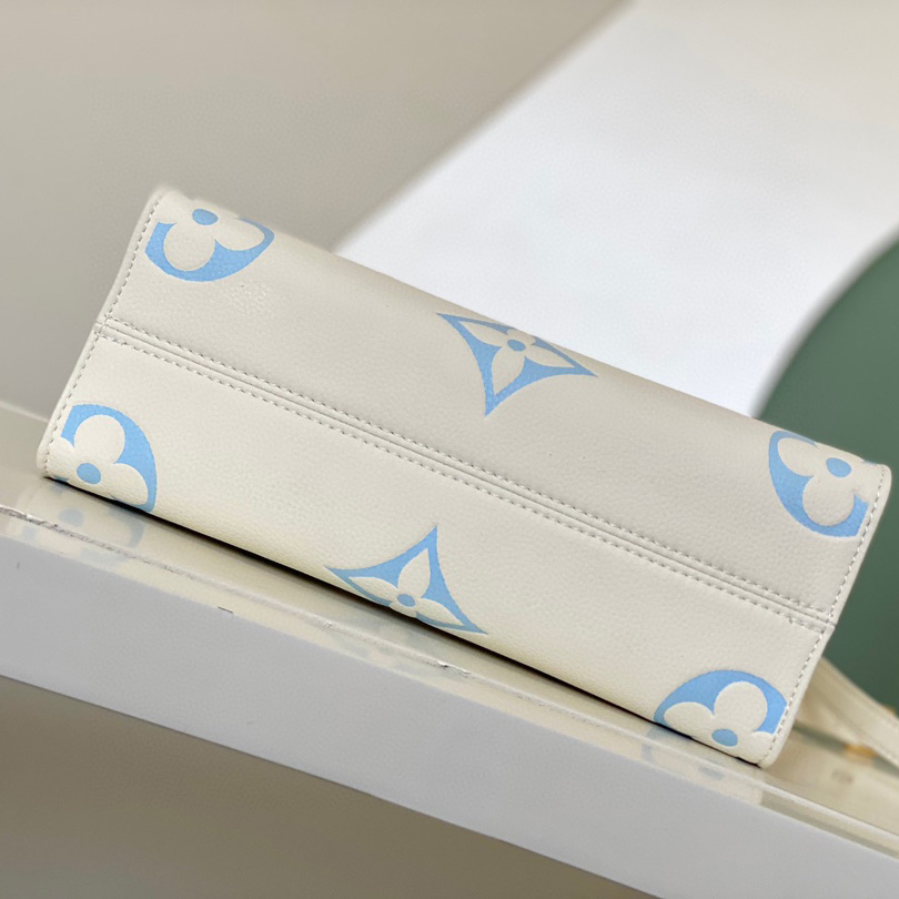 Louis Vuitton OnTheGo PM (25-19-11.5cm)  M46833 - DopestKickz