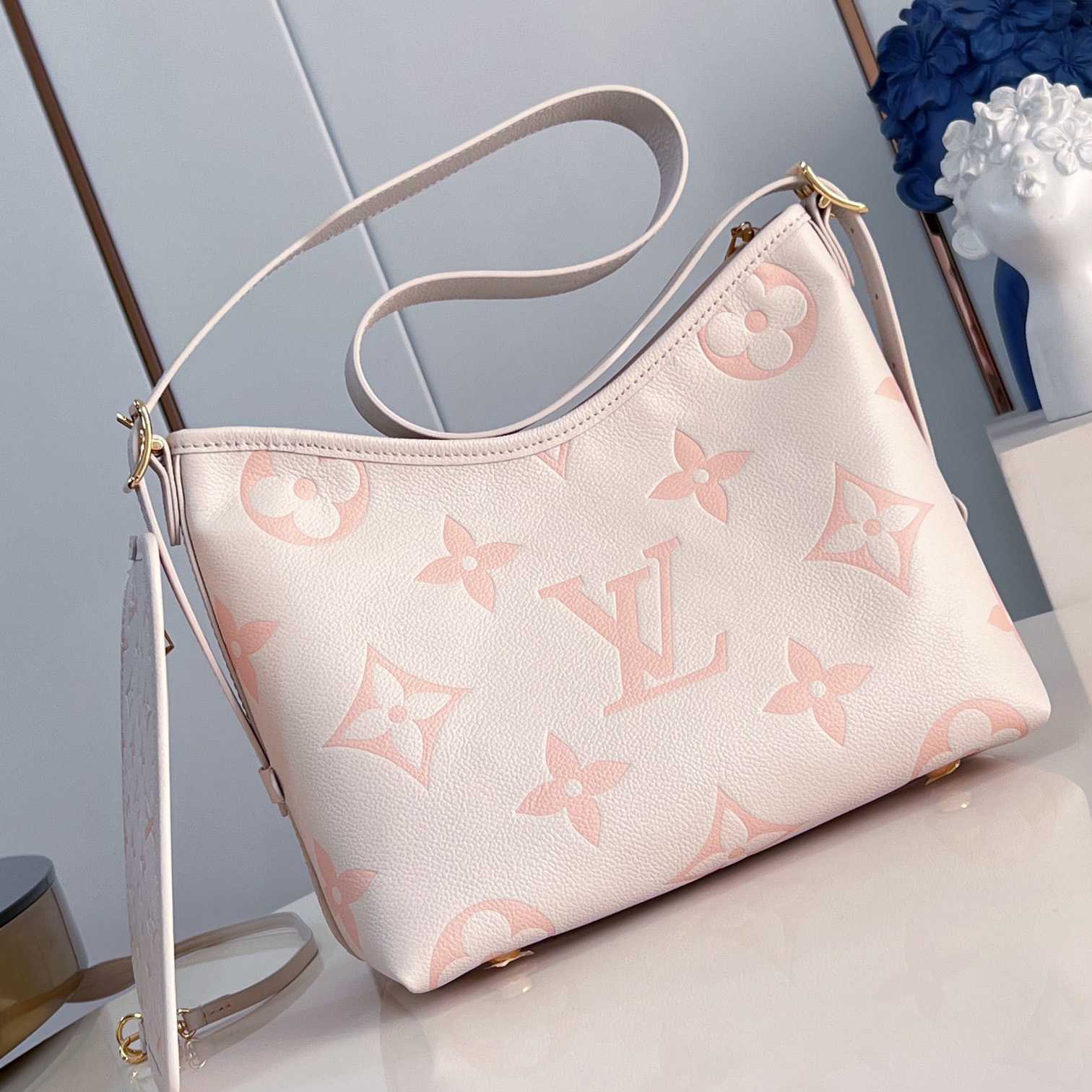 Louis Vuitton CarryAll PM    M24141 - DopestKickz