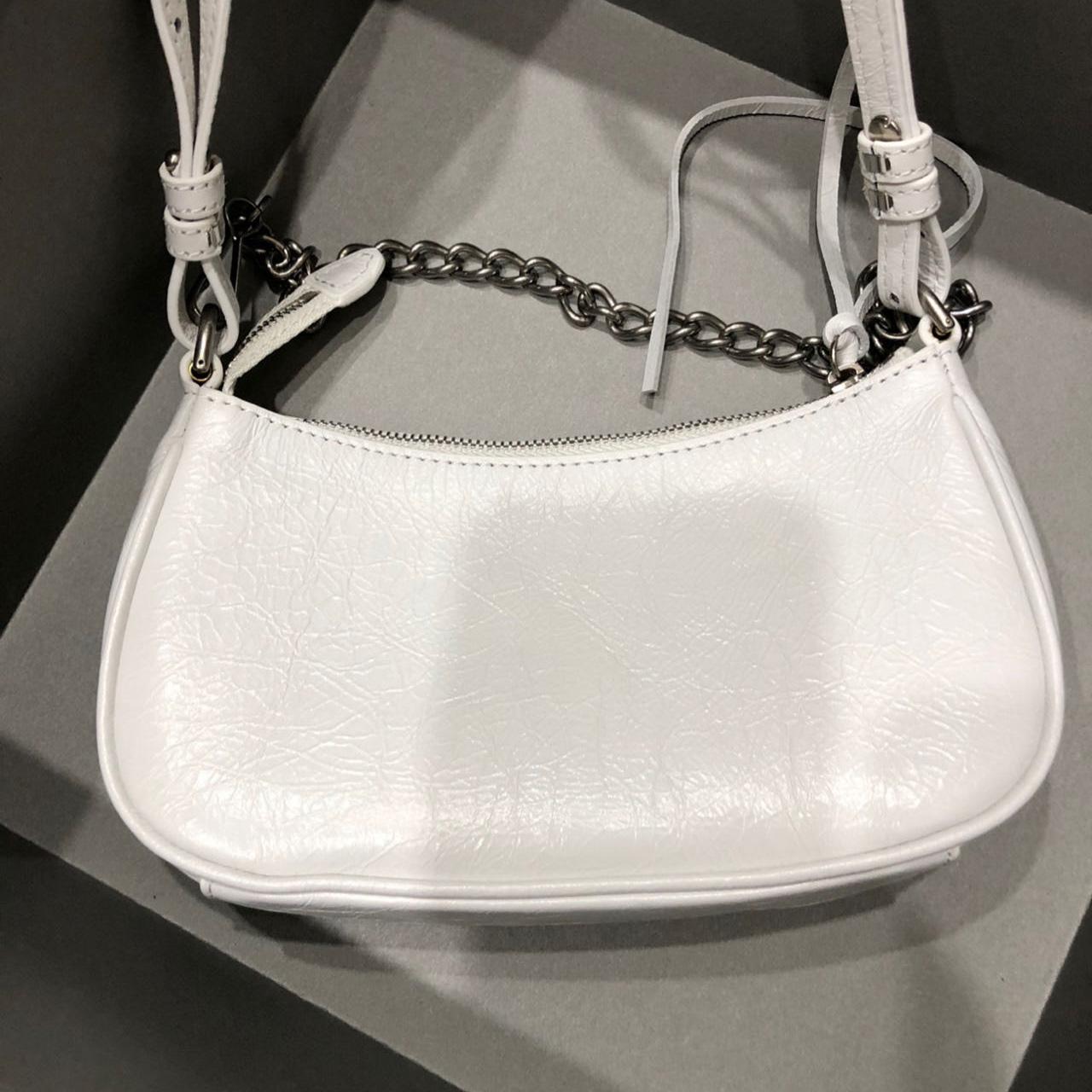 Balenciaga mini Le Cagole Embossed Shoulder Bag   20-11-4 CM - DopestKickz