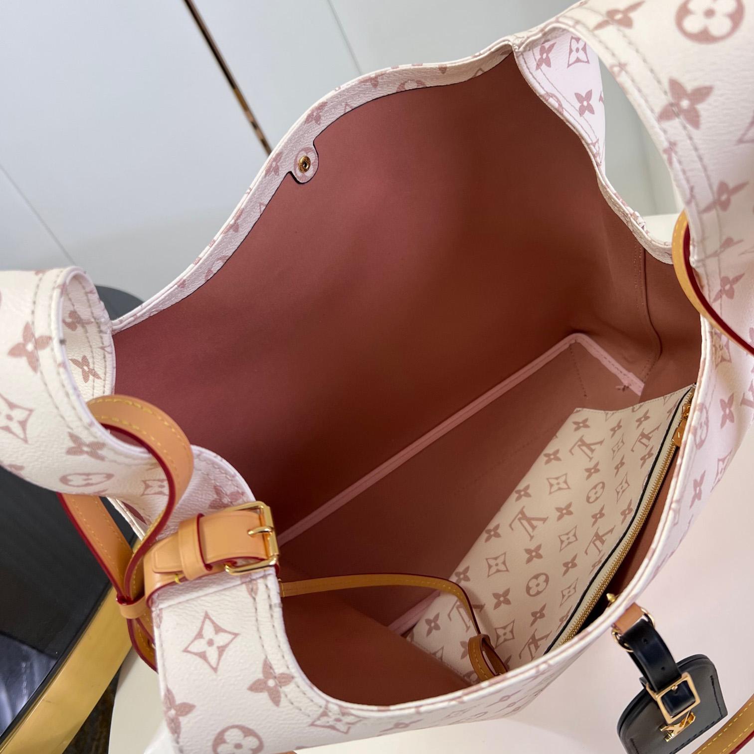 Louis Vuitton Atlantis GM     M24409 - DopestKickz