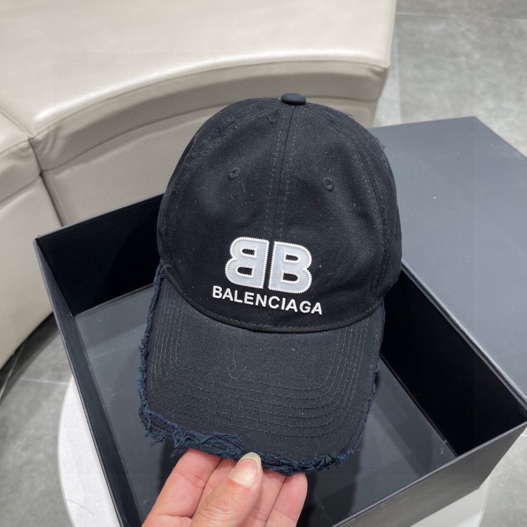 Balenciaga Cap - DopestKickz